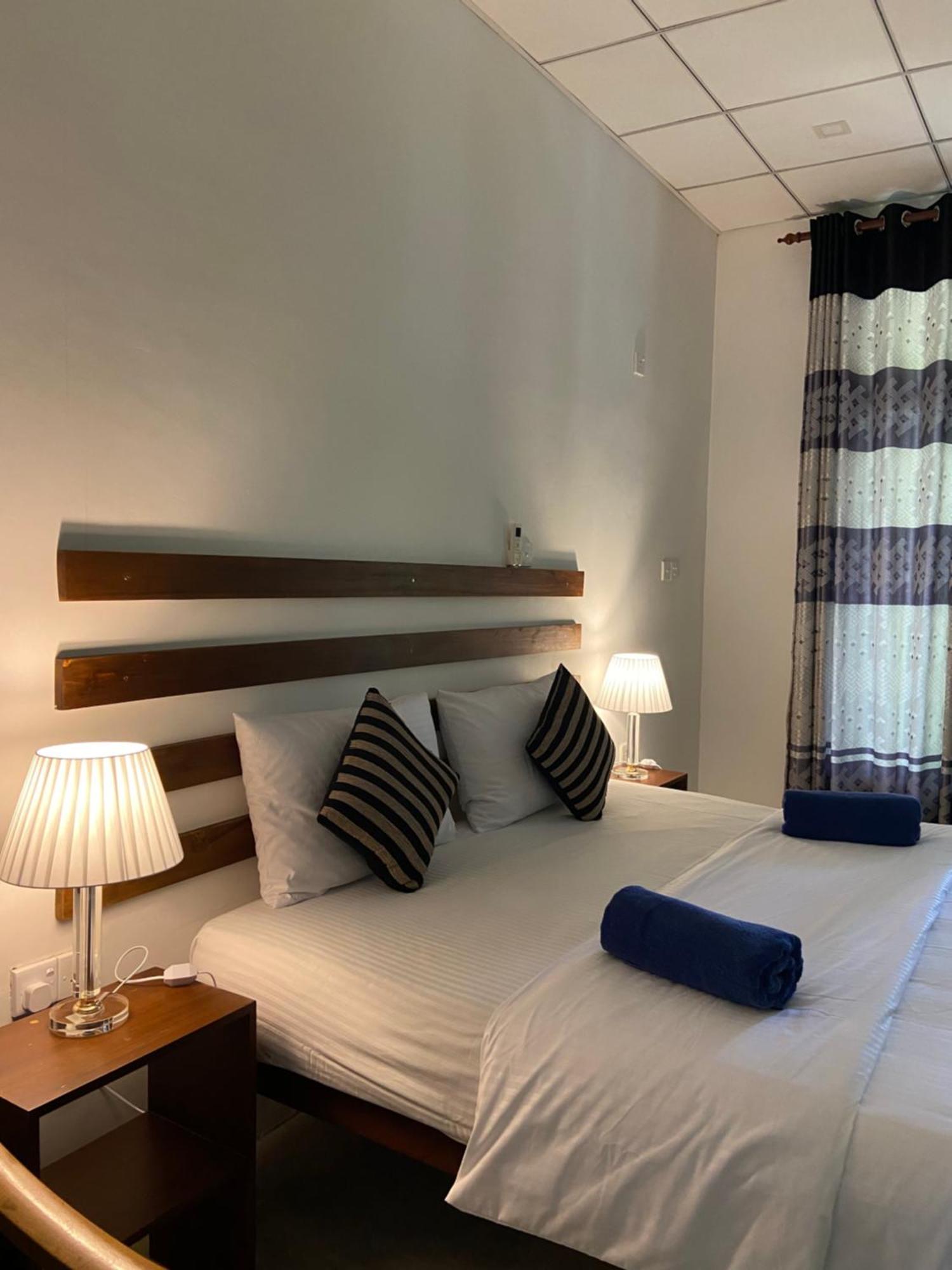 The Dale Mirissa Hotel Екстериор снимка